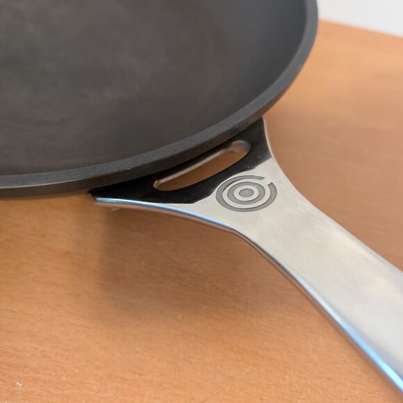 Le Creuset Toughened Nonstick Pro Fry Pan Set 24/26/28cm 9.1/2" 10" 11" - Picture 10 of 15